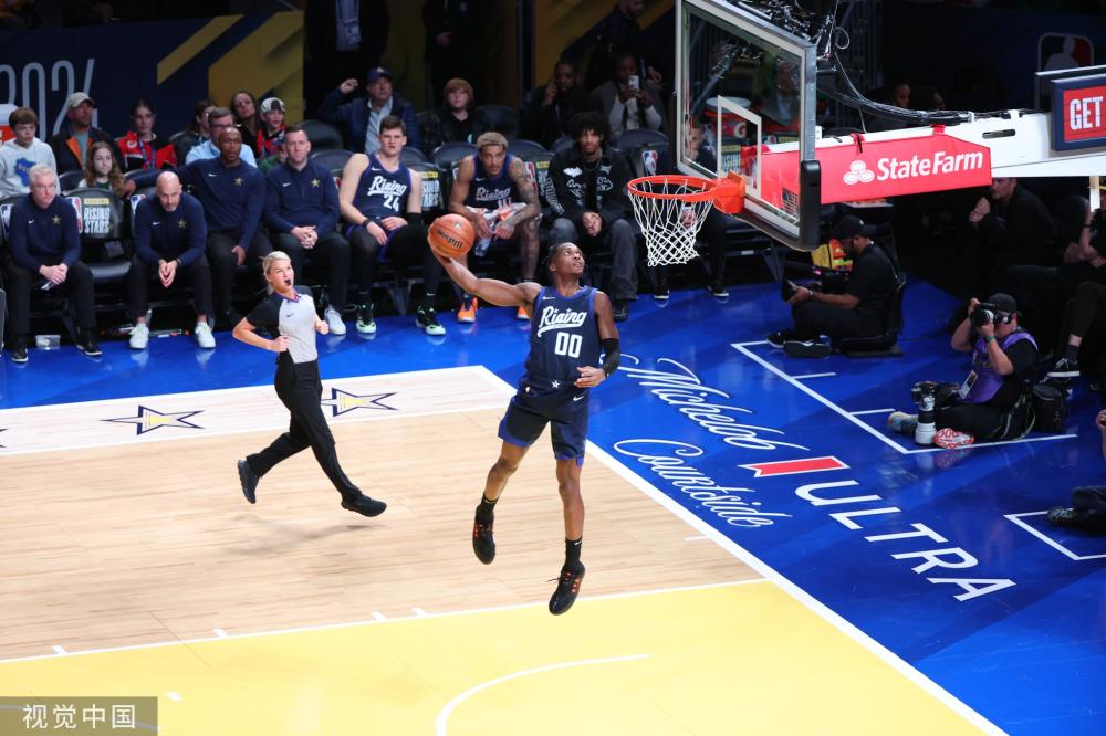 在这场比赛 在这场比赛