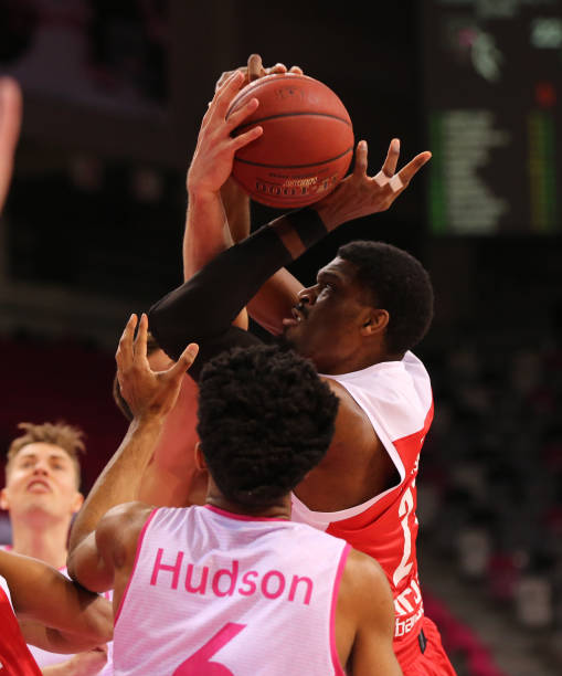 在关键的国 在关键的国