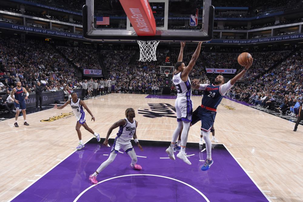 阵容不如广 阵容不如广