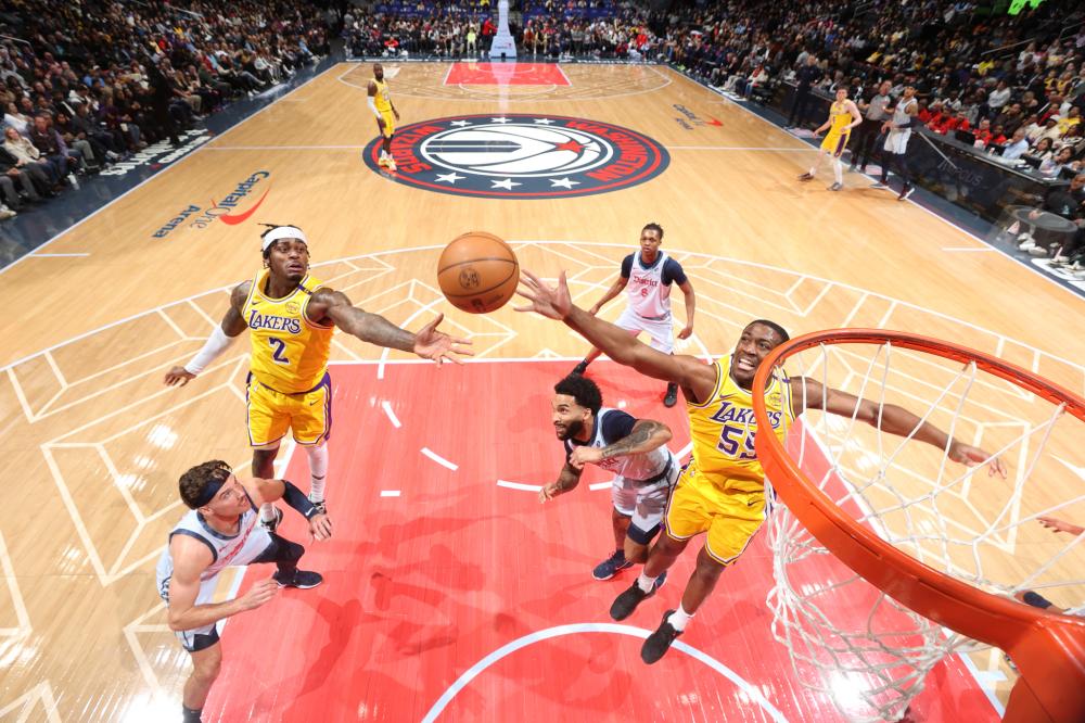 市场接近尾 市场接近尾